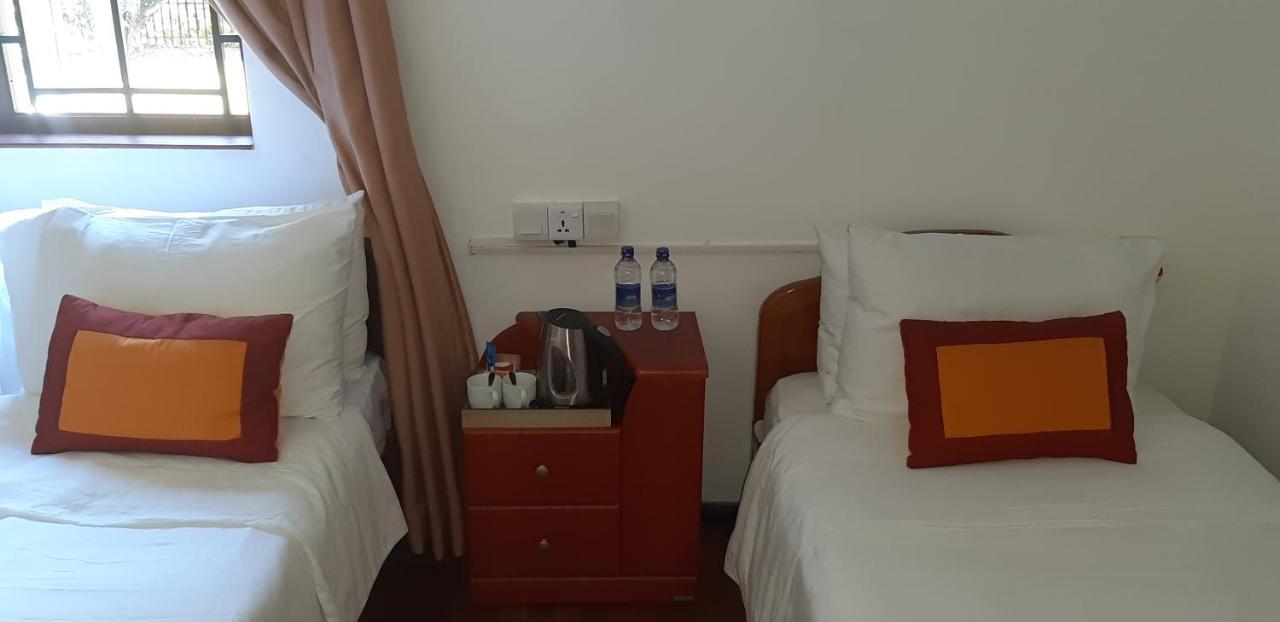Kandy Green View Bungalow 外观 照片