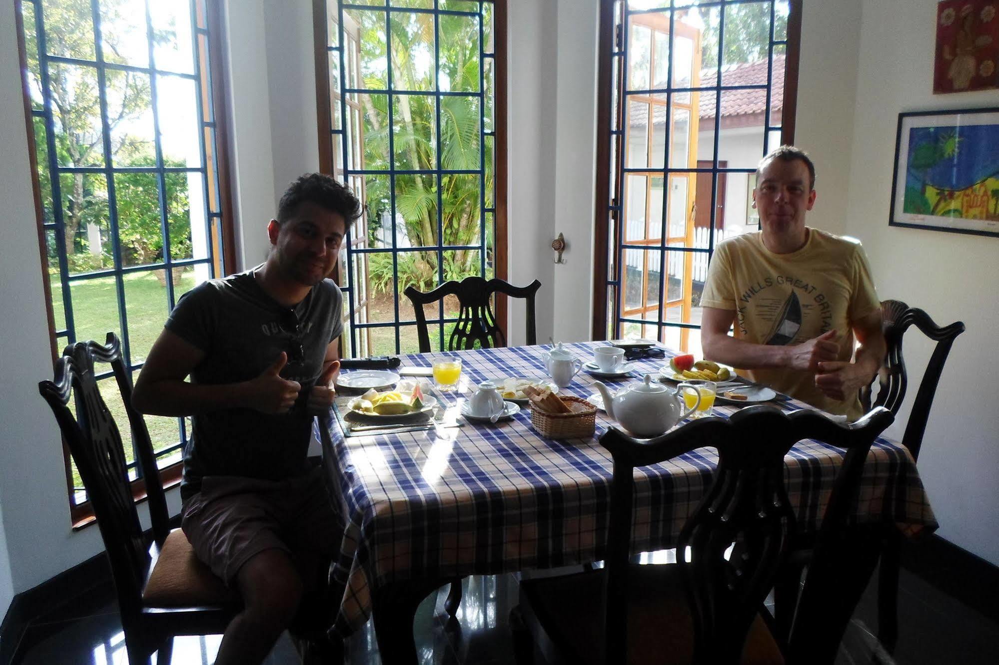 Kandy Green View Bungalow 外观 照片