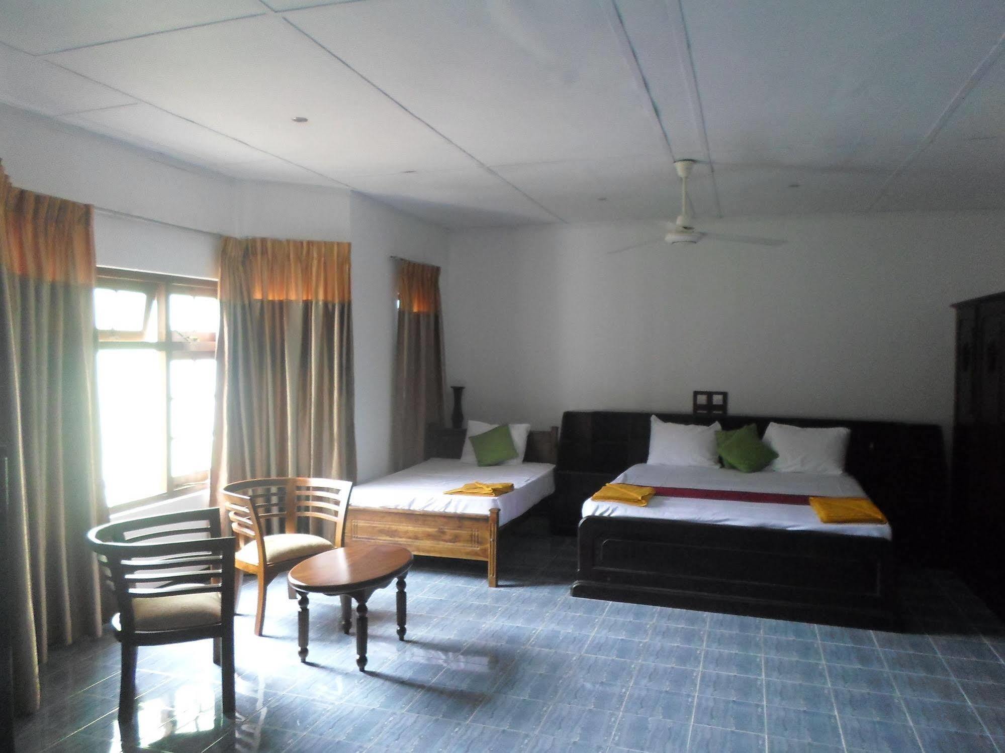 Kandy Green View Bungalow 外观 照片