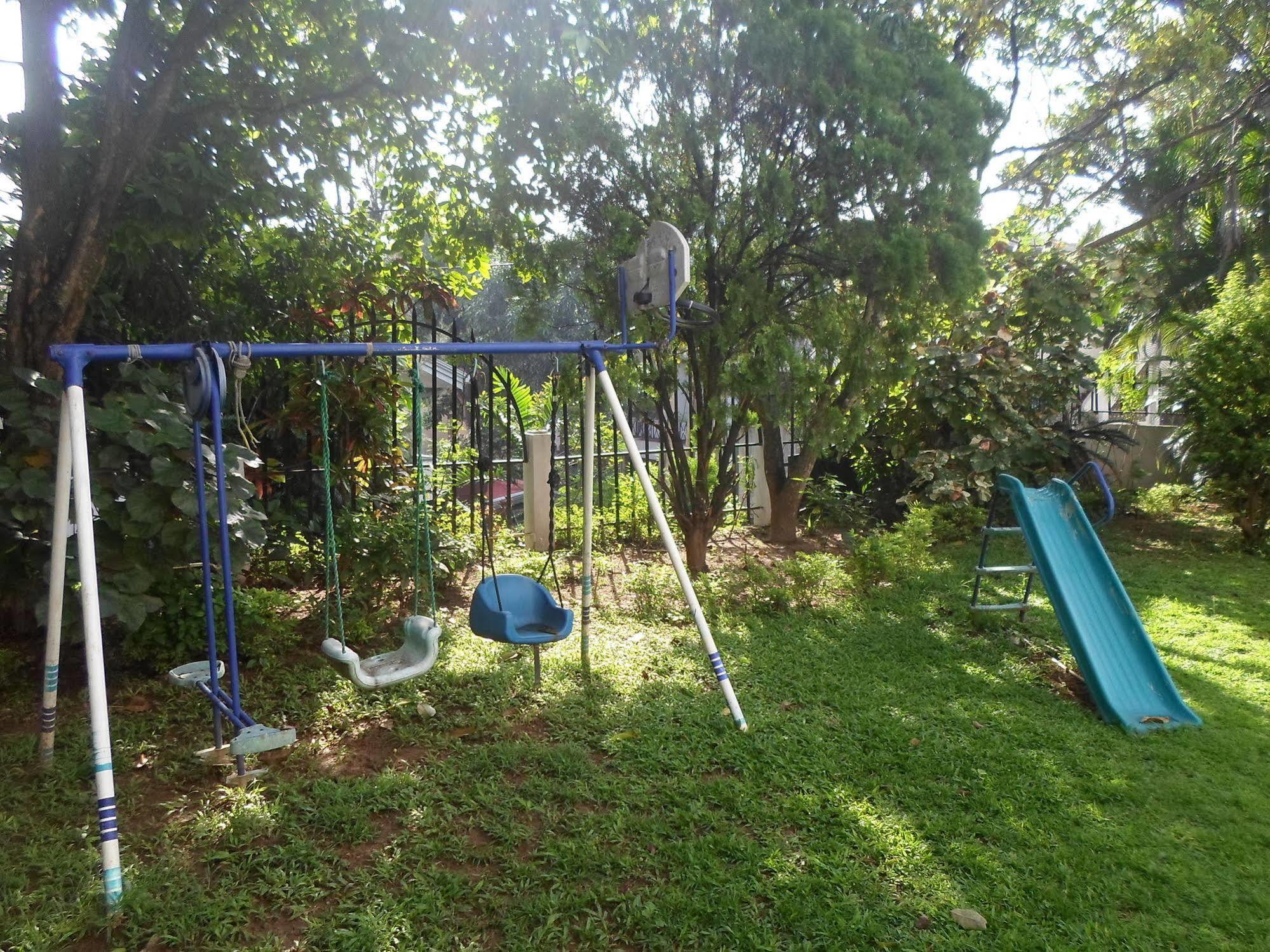 Kandy Green View Bungalow 外观 照片