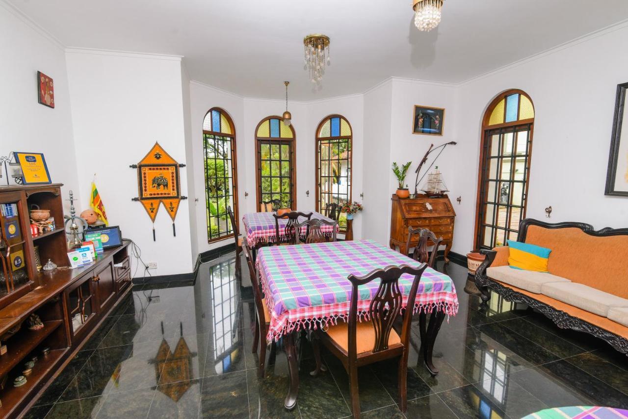 Kandy Green View Bungalow 外观 照片